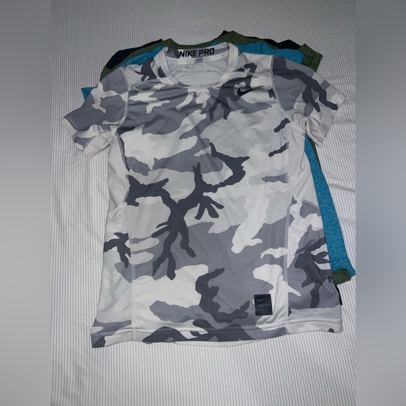 nike t-shirts - Picture 5 of 5